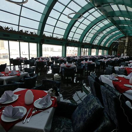Ramada By Wyndham Manama City Centre Zewnętrze zdjęcie