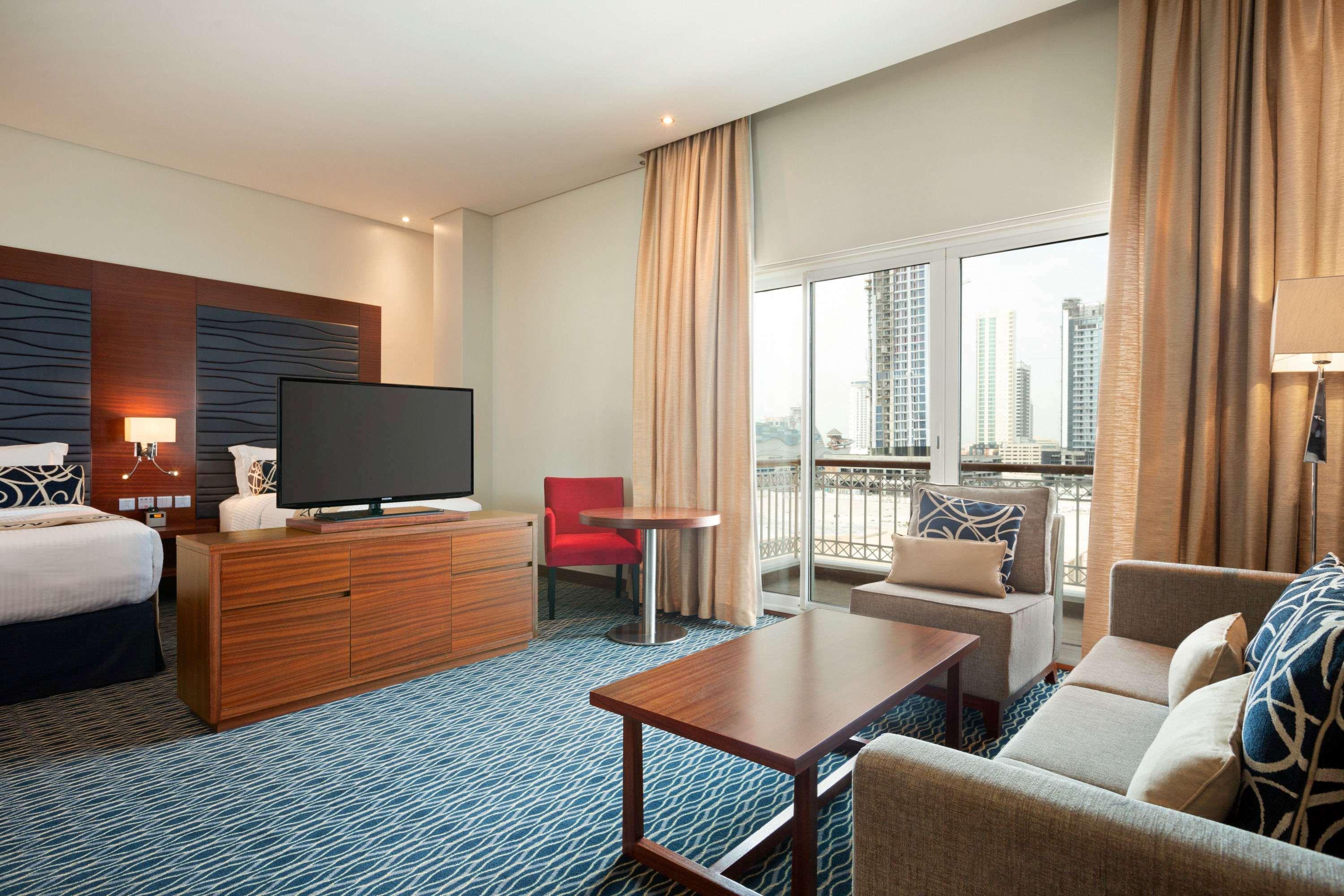 Ramada By Wyndham Manama City Centre Zewnętrze zdjęcie