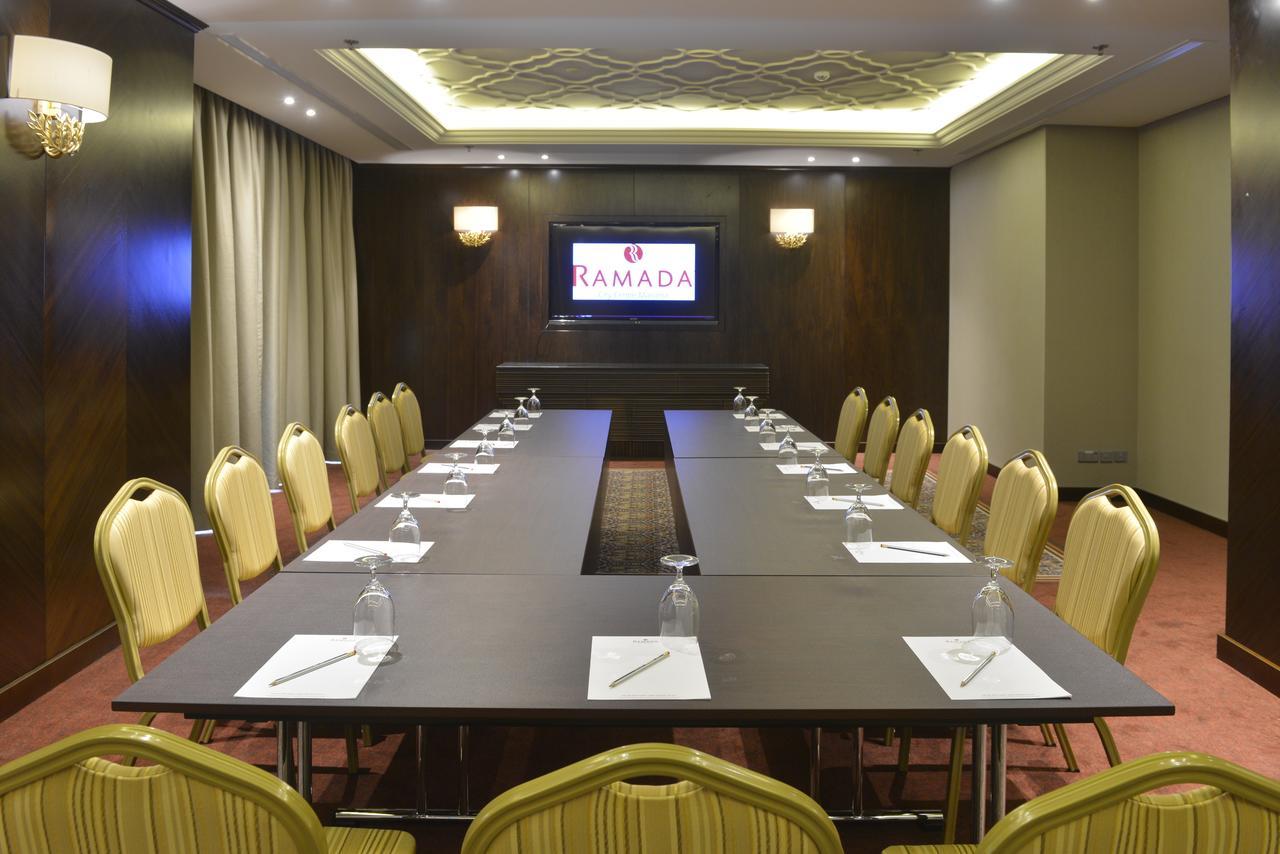 Ramada By Wyndham Manama City Centre Zewnętrze zdjęcie