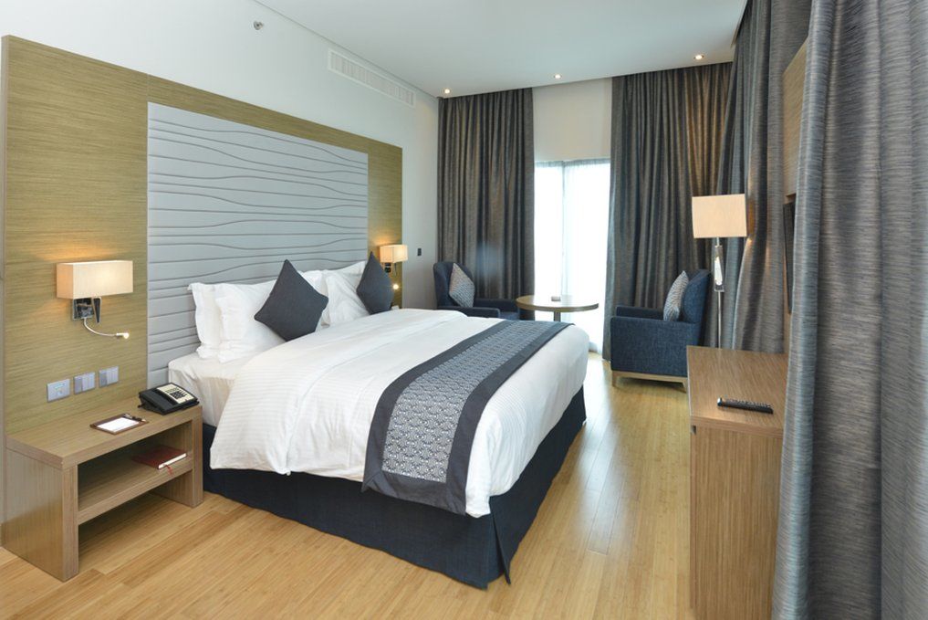 Ramada By Wyndham Manama City Centre Zewnętrze zdjęcie